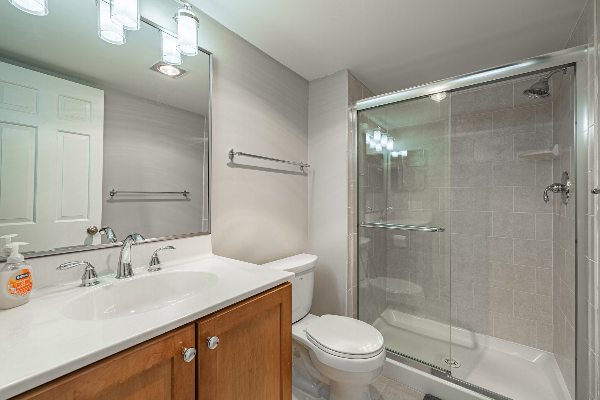 Building Photo - 7651 Tremayne Pl