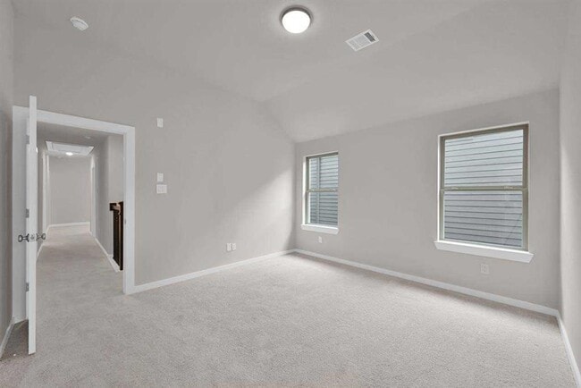 Building Photo - 16630 Lake Austin St