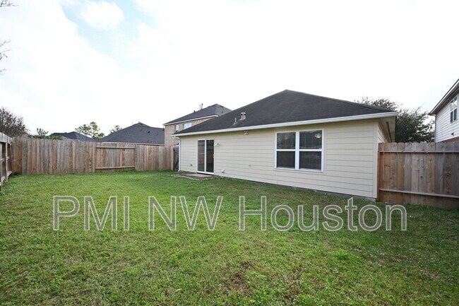 Building Photo - 1506 York Creek Dr