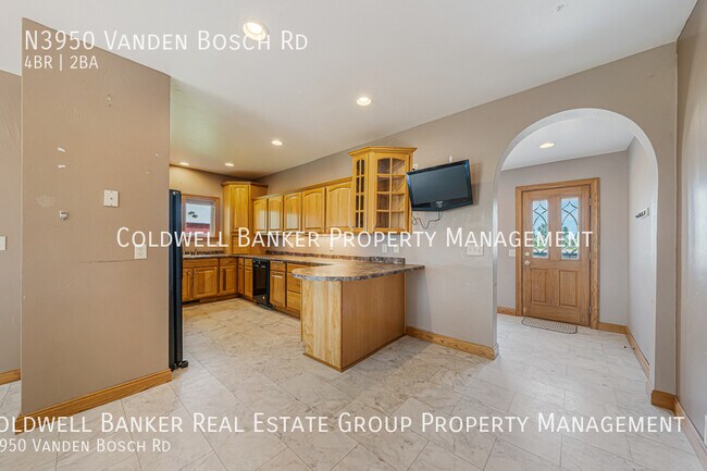 Building Photo - N3950 Vanden Bosch Rd