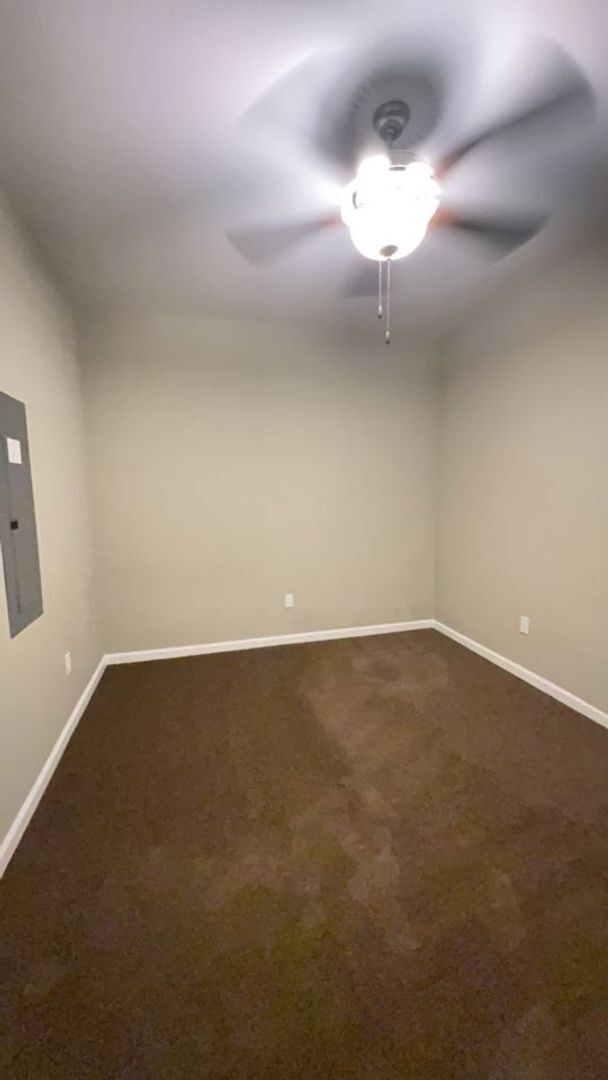 Building Photo - 3/3 condo convenient to FSU, FAMU, TSC, re...