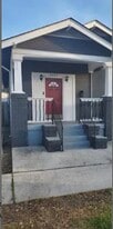 Building Photo - 2421 Monroe St