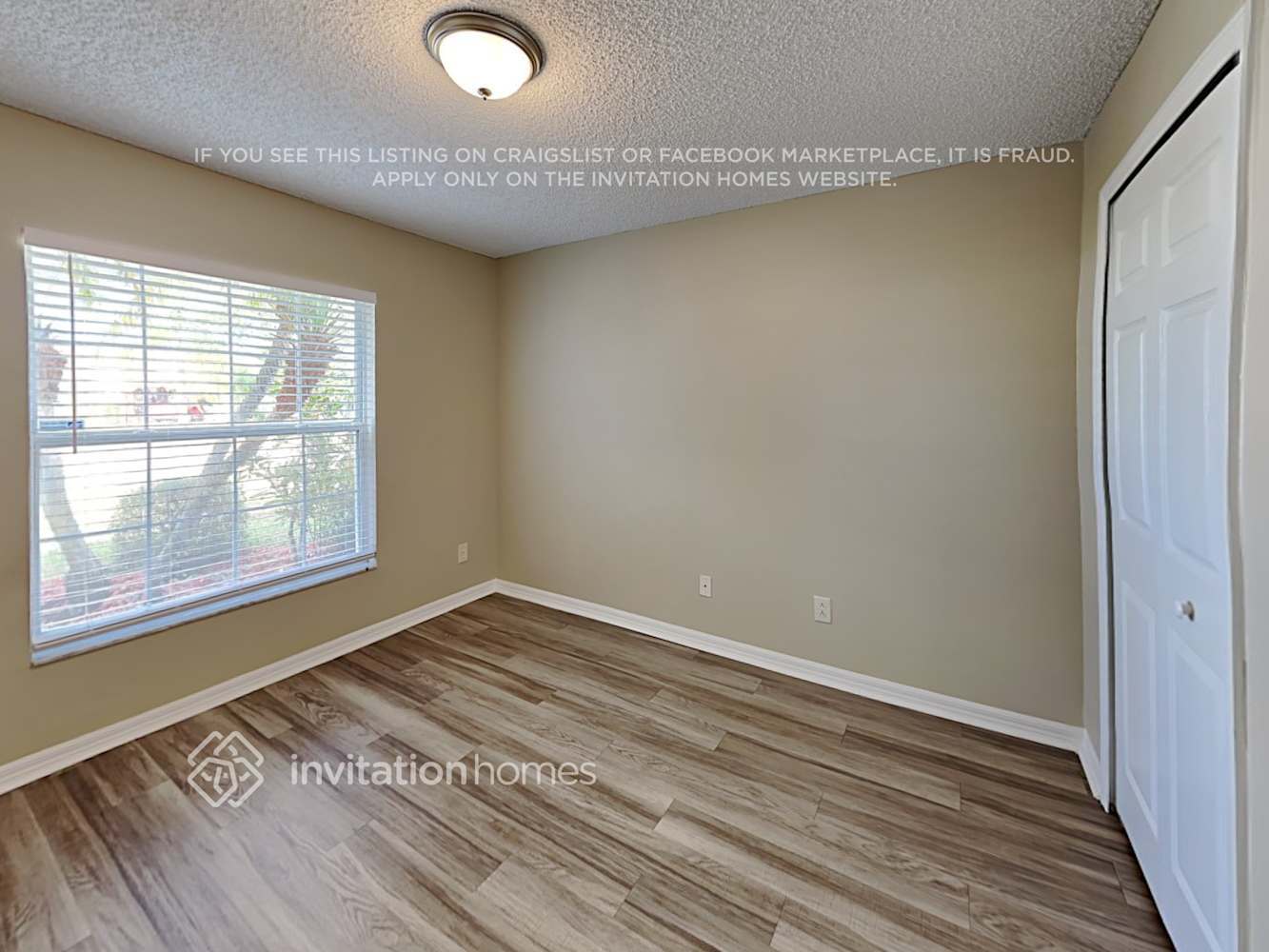 Building Photo - 2115 Bayhill Dr