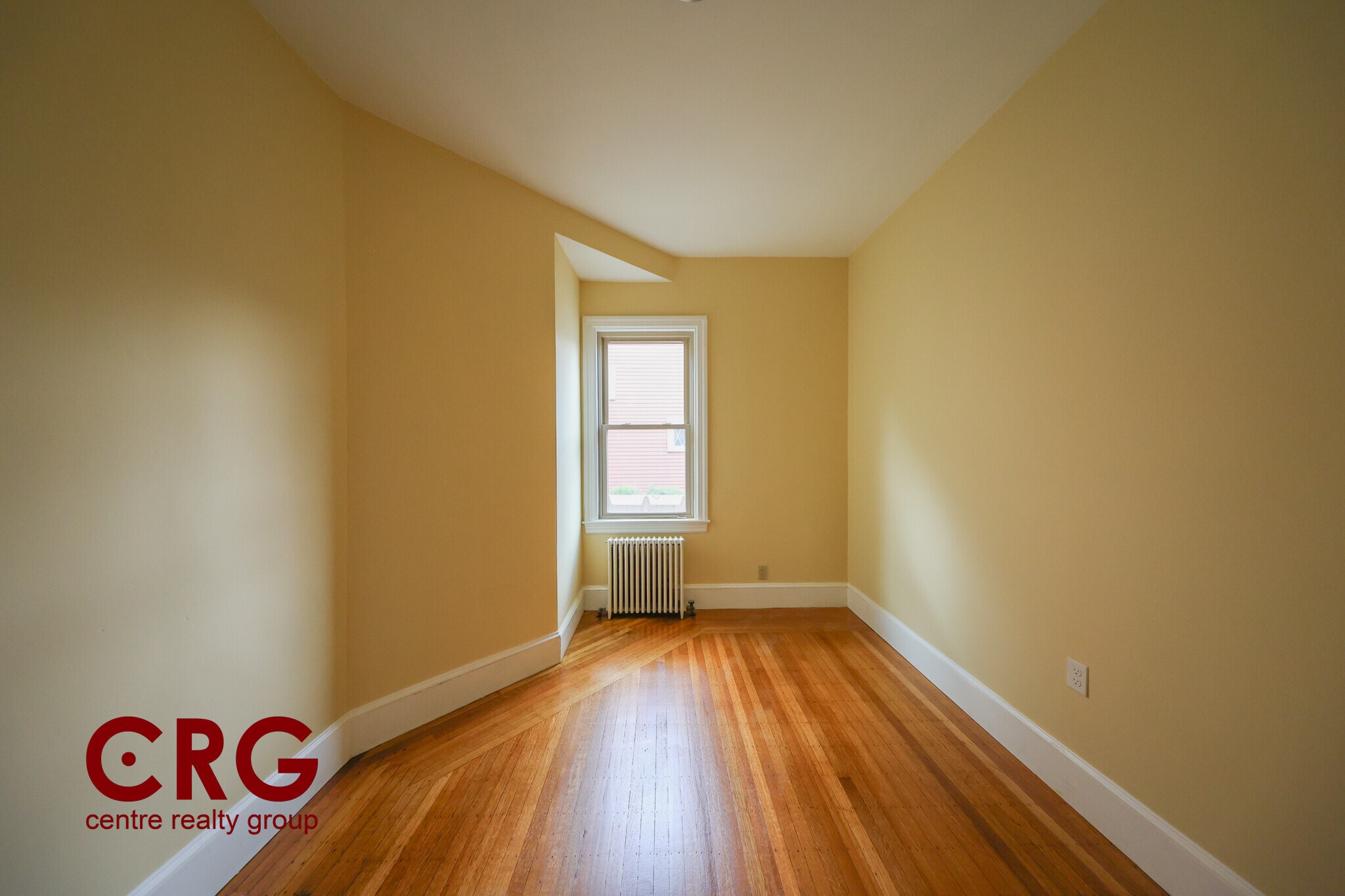 Building Photo - 22 Grand View Ave