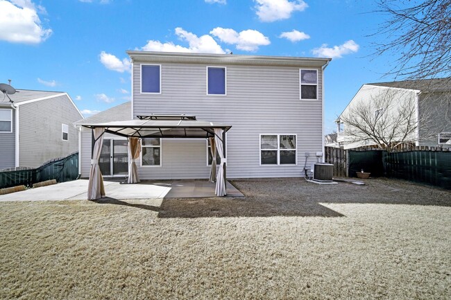 Building Photo - Lovely 3 Bed 2.5 Bath Home in Fort MIll.