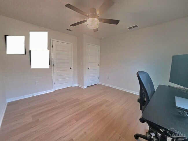 Building Photo - 4375 White Cedar Ct