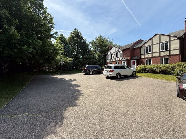 Building Photo - 26 Hammond Pond Pkwy