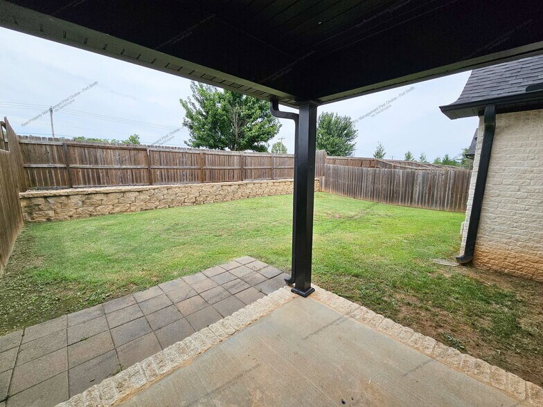 Building Photo - 6614 Leightyn Ln