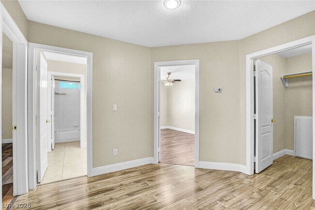 Building Photo - 6559 Thundercloud Ct