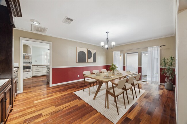 Building Photo - 18618 Point Lookout Dr