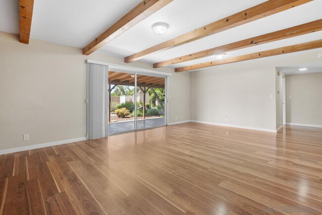 Building Photo - 3752 Alta Loma Dr