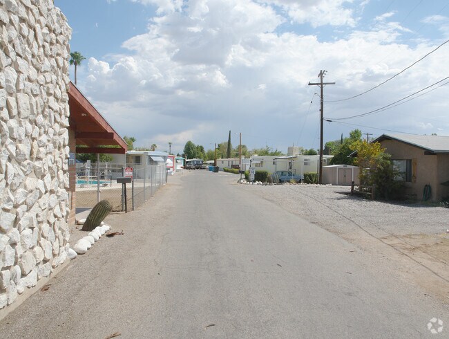 Building Photo - Five Star Mobile Home Park