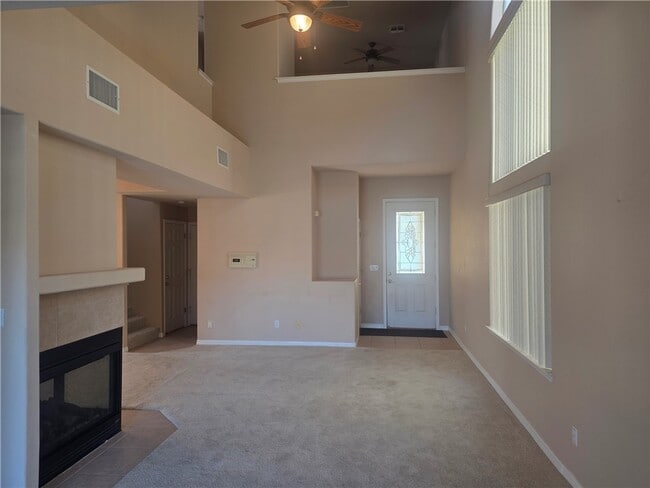 Building Photo - 1825 E Shore Villas Dr