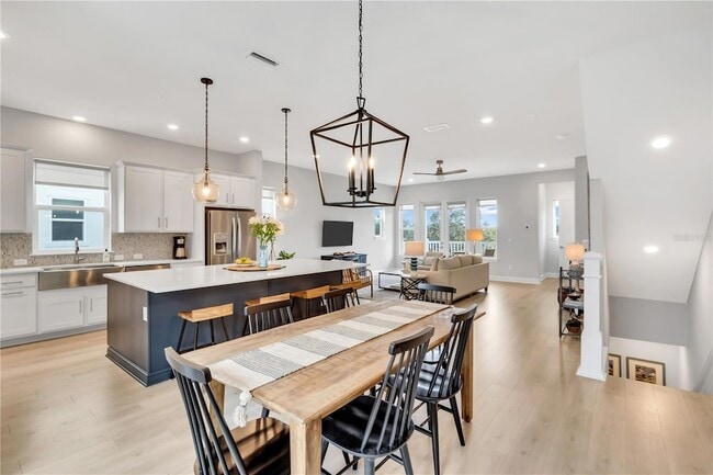 Building Photo - 421 Gowdy Rd