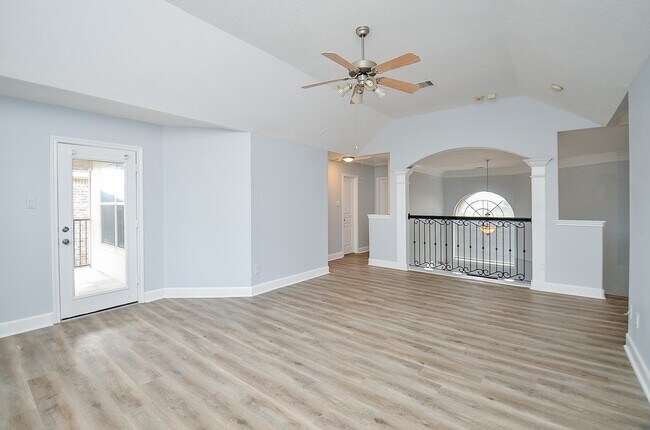Building Photo - 14203 Marina Bay Ln