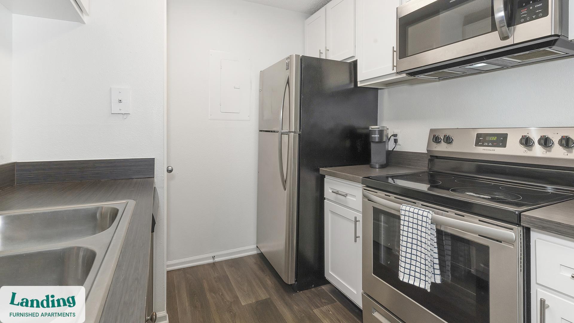 Building Photo - 10263 Whispering Forest Dr