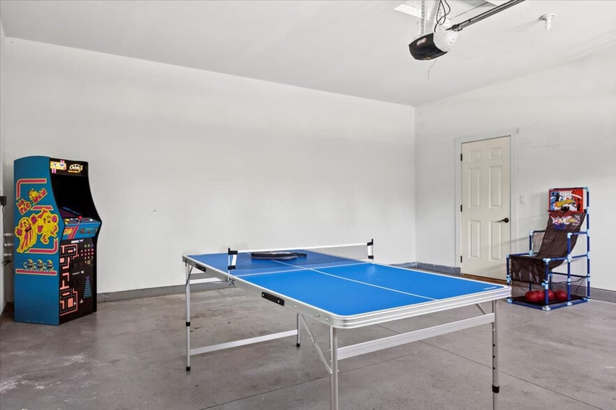 Building Photo - 10130 W Brownstone Dr