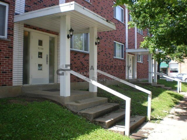 Building Photo - 5252 Bischoff Ave
