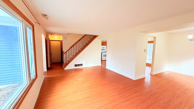 Building Photo - 503 Harbor Terrace