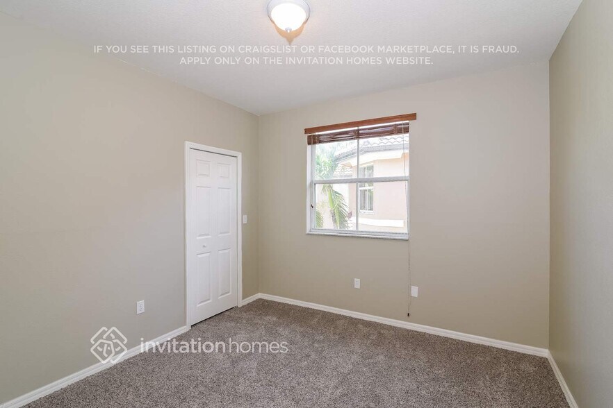 Building Photo - 16425 SW 84th St