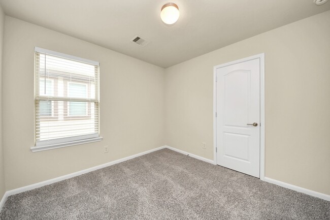 Building Photo - 19245 Reiner Gln Ct