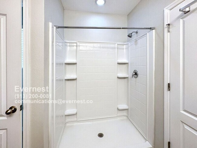 Building Photo - 12104 Fawn Brindle St