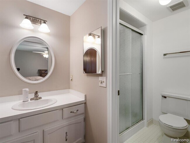 Building Photo - 5057 Prentis Dr