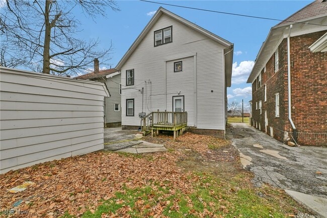 Building Photo - 3234 Euclid Heights Blvd