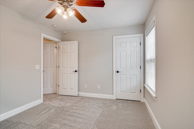 Building Photo - 2507 Grier Cir