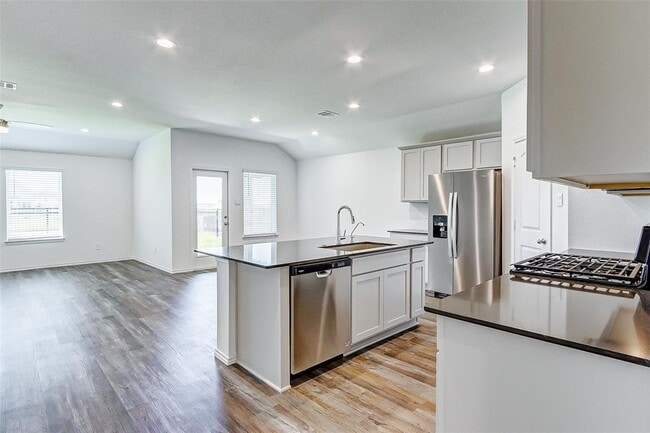 Building Photo - 4953 Almond Ter Dr