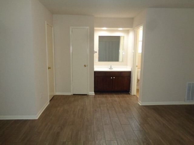 Building Photo - 3631 Wintergreen Dr