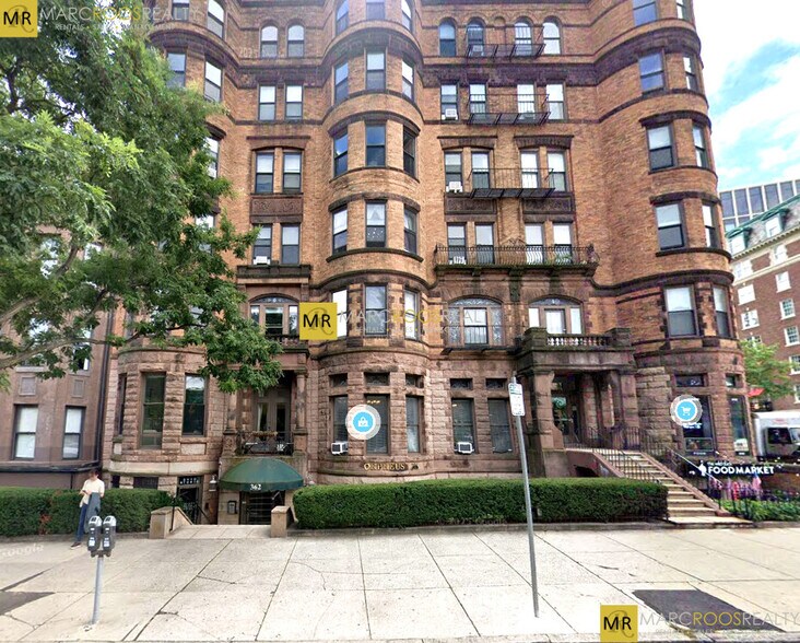 Building Photo - 370 Commonwealth Ave