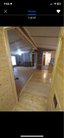 Building Photo - 1071 E Barron Rd