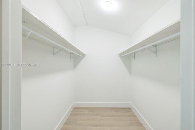 Building Photo - 9055 NW 33rd Ave