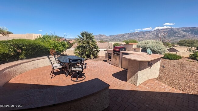Building Photo - 39019 S Moonwood Dr