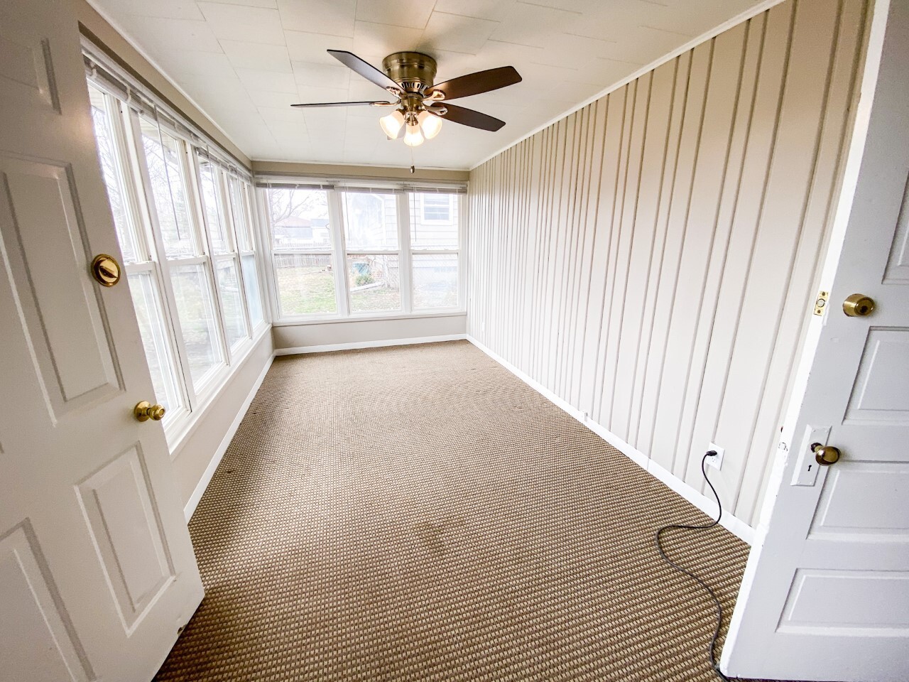 Building Photo - 1001 W Badger Rd