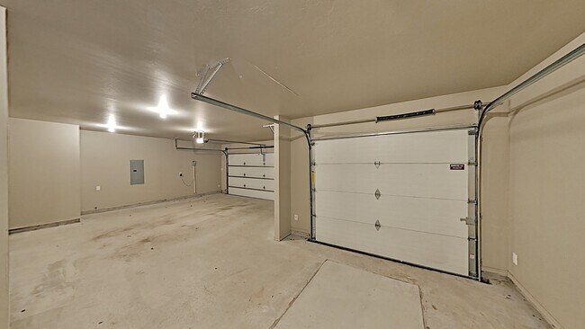 Building Photo - 3217 Briargate Rd