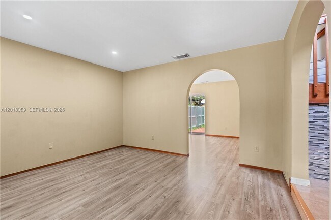 Building Photo - 15345 SW 63rd Ter