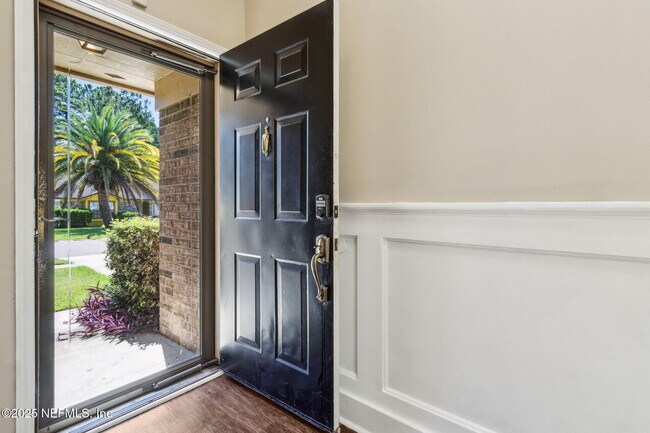Building Photo - 1565 Shearwater Dr