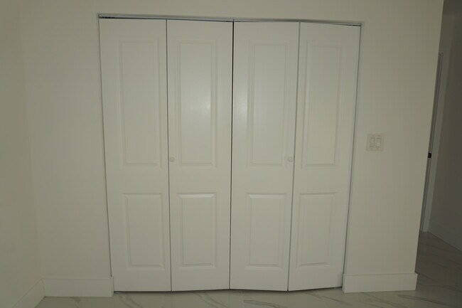 Building Photo - 15614 SW 110th Terrace