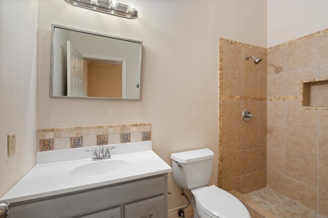 Building Photo - 31 Running Deer Mdws