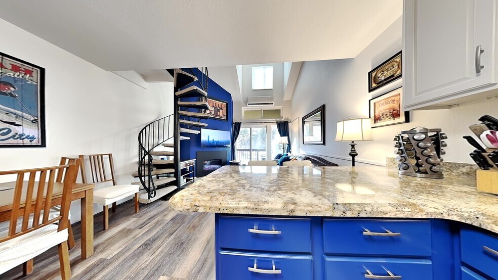 full kitchen with view into living room - 1530 Empire Ave