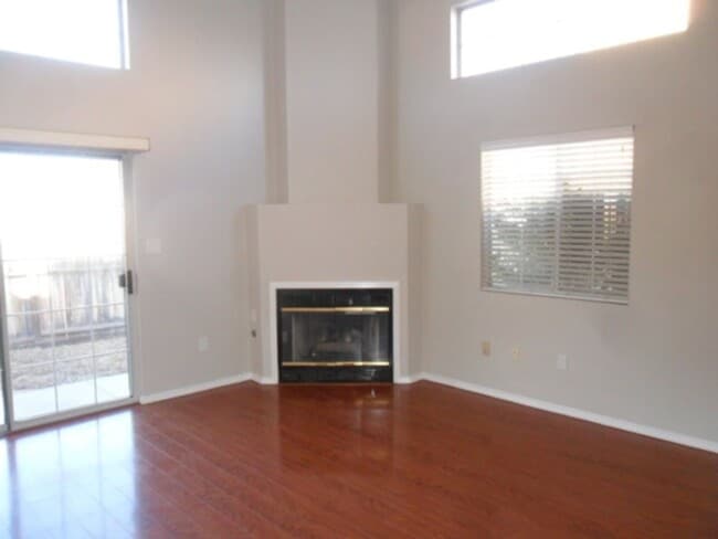 Building Photo - 6605 St Josephs Ave NW