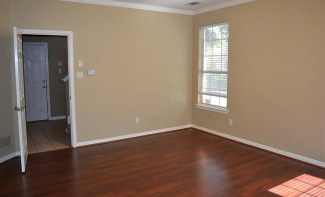 Primary Bedroom - 18240 Midway Rd