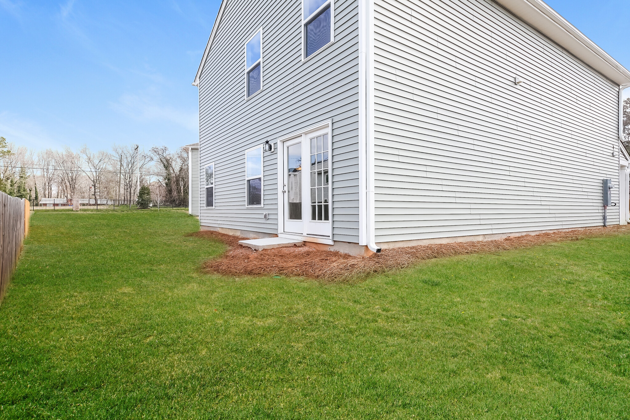 Building Photo - 229 Celebration Ave