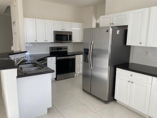 Building Photo - 16568 SW 54th St