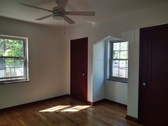 Building Photo - 159 N 3rd St