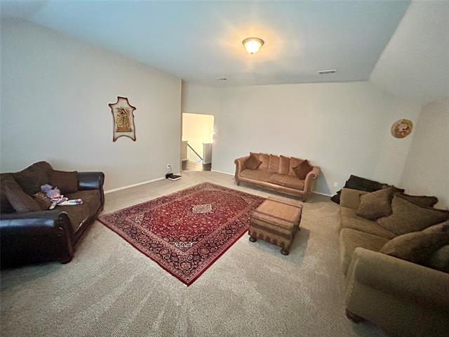 Building Photo - 6400 Sidney Ln