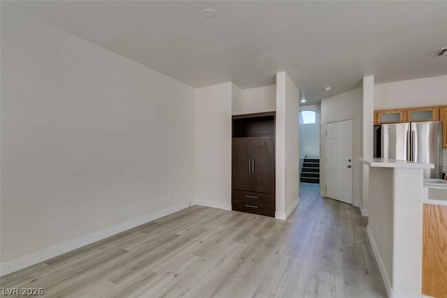 Building Photo - 5938 Sakhalin Ave