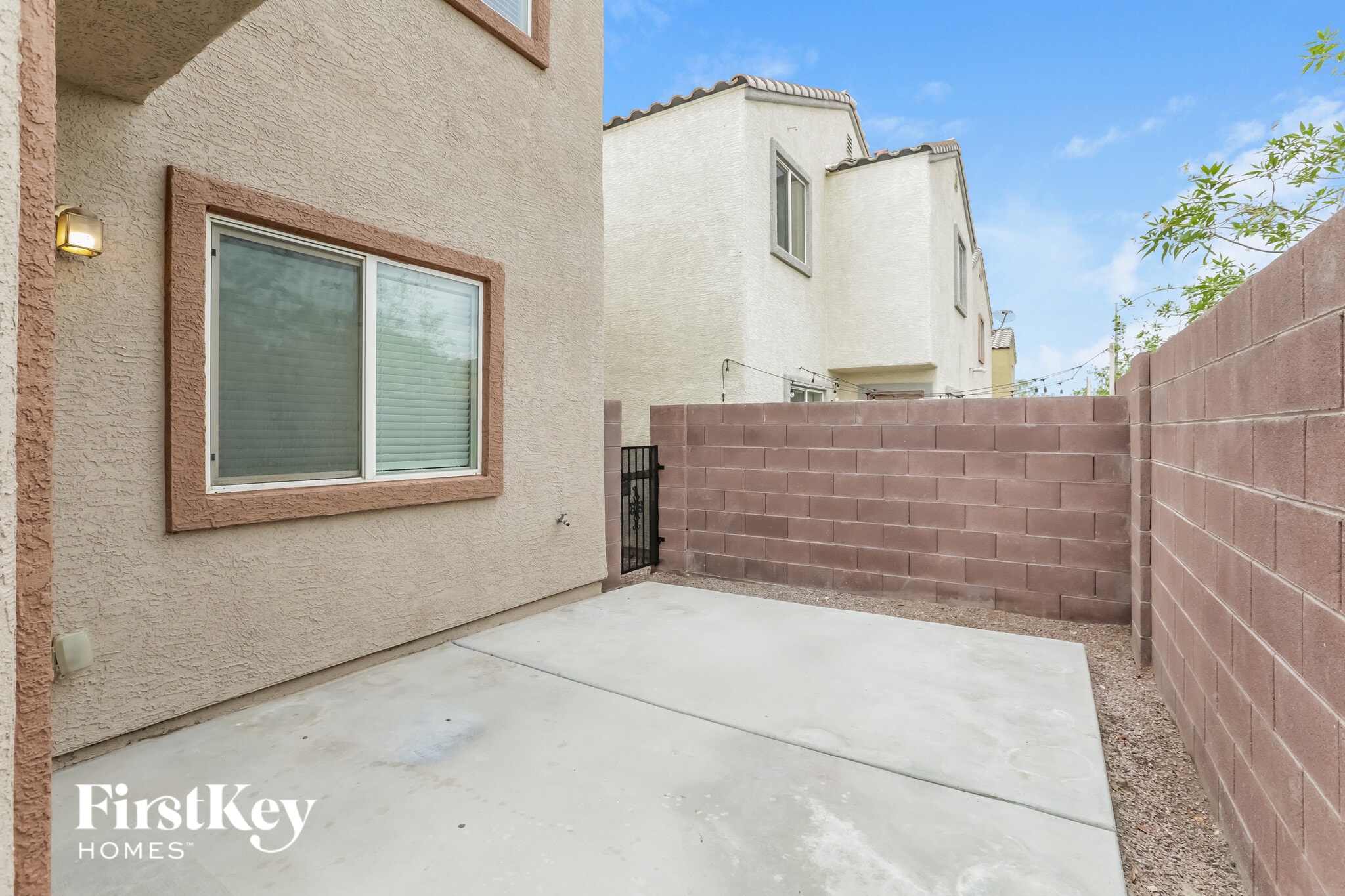 Building Photo - 7440 Margollini St